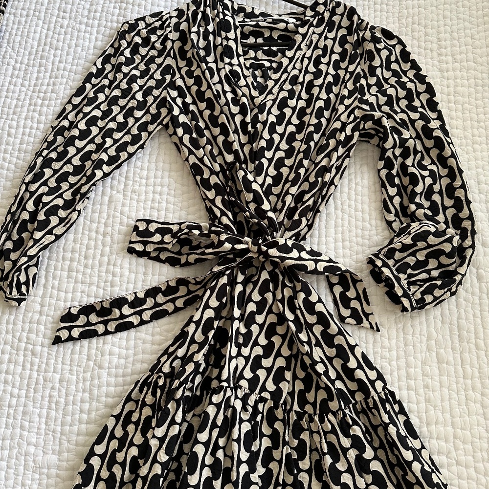 Zara spring dress, small , black and white